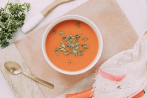 vegan carrot ginger soup