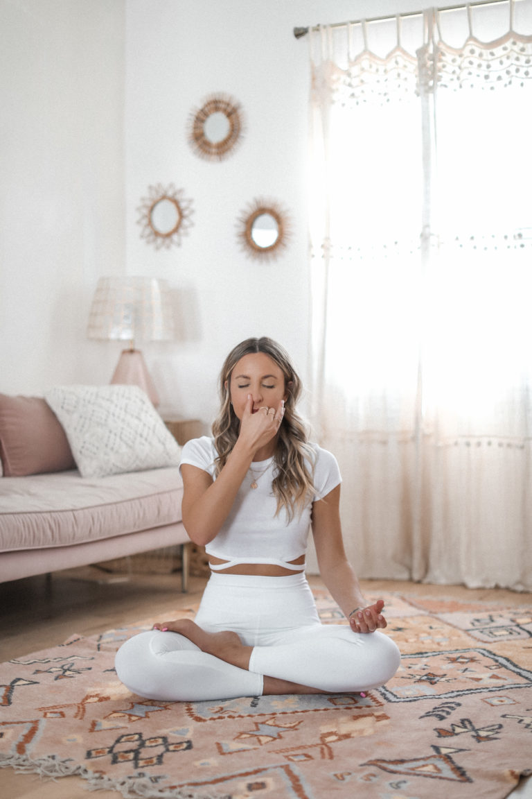 Nadi Shodhana yoga pranayama & breathwork